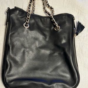 GILI Black Leather shoulder bag